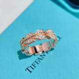 18K T Victoria Vine Ring