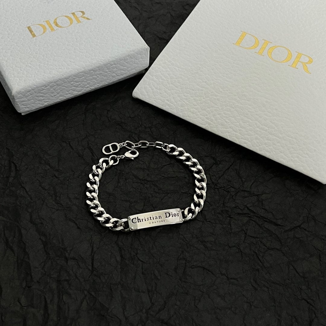 18K CD Couture Chain Link Bracelet