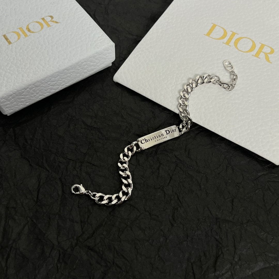 18K CD Couture Chain Link Bracelet