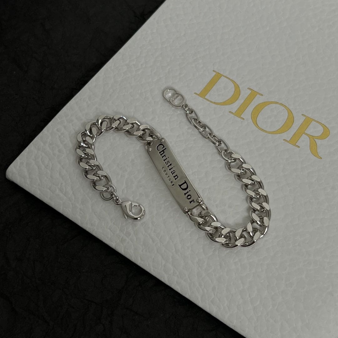 18K CD Couture Chain Link Bracelet