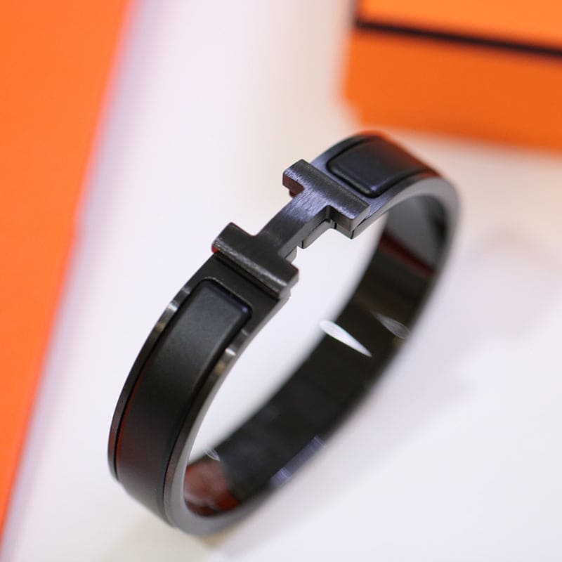 18K Clic HH So Black Bracelet