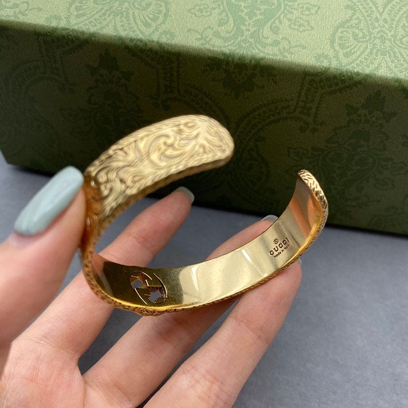 18K GG Open Bangle Bracelet