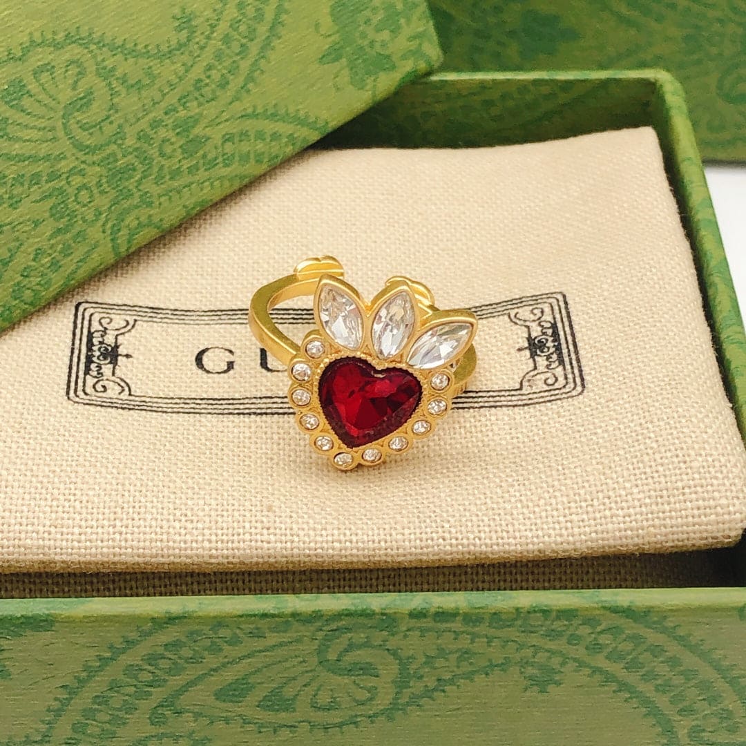 18K GG Crystal Heart Ring