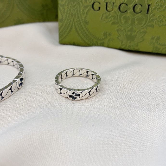 GG Interlocking G Wide Ring