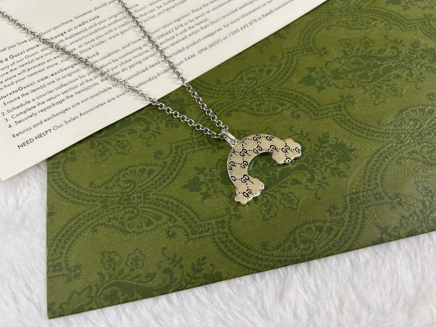 GG Rainbow Pendant Necklace