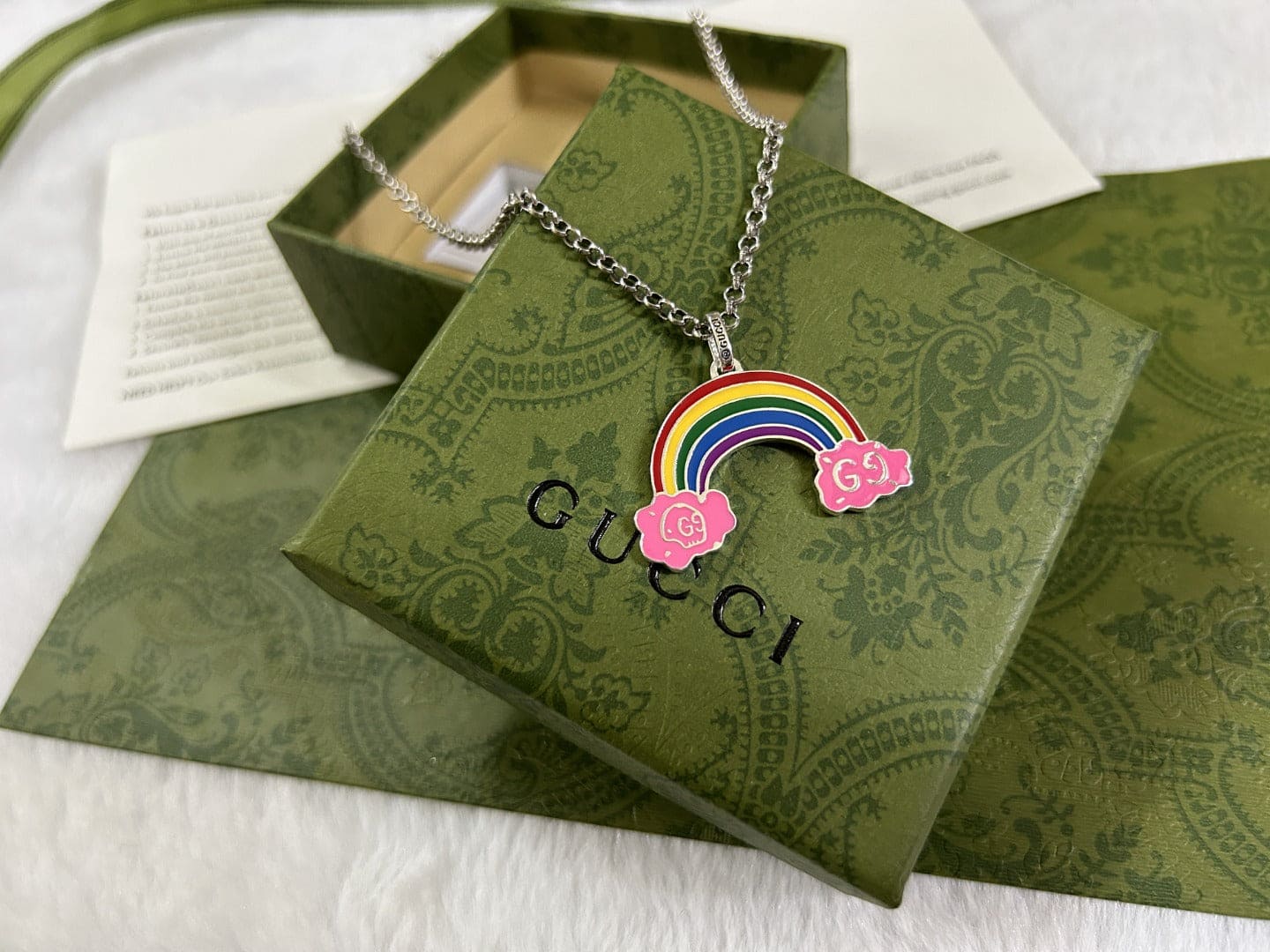 GG Rainbow Pendant Necklace