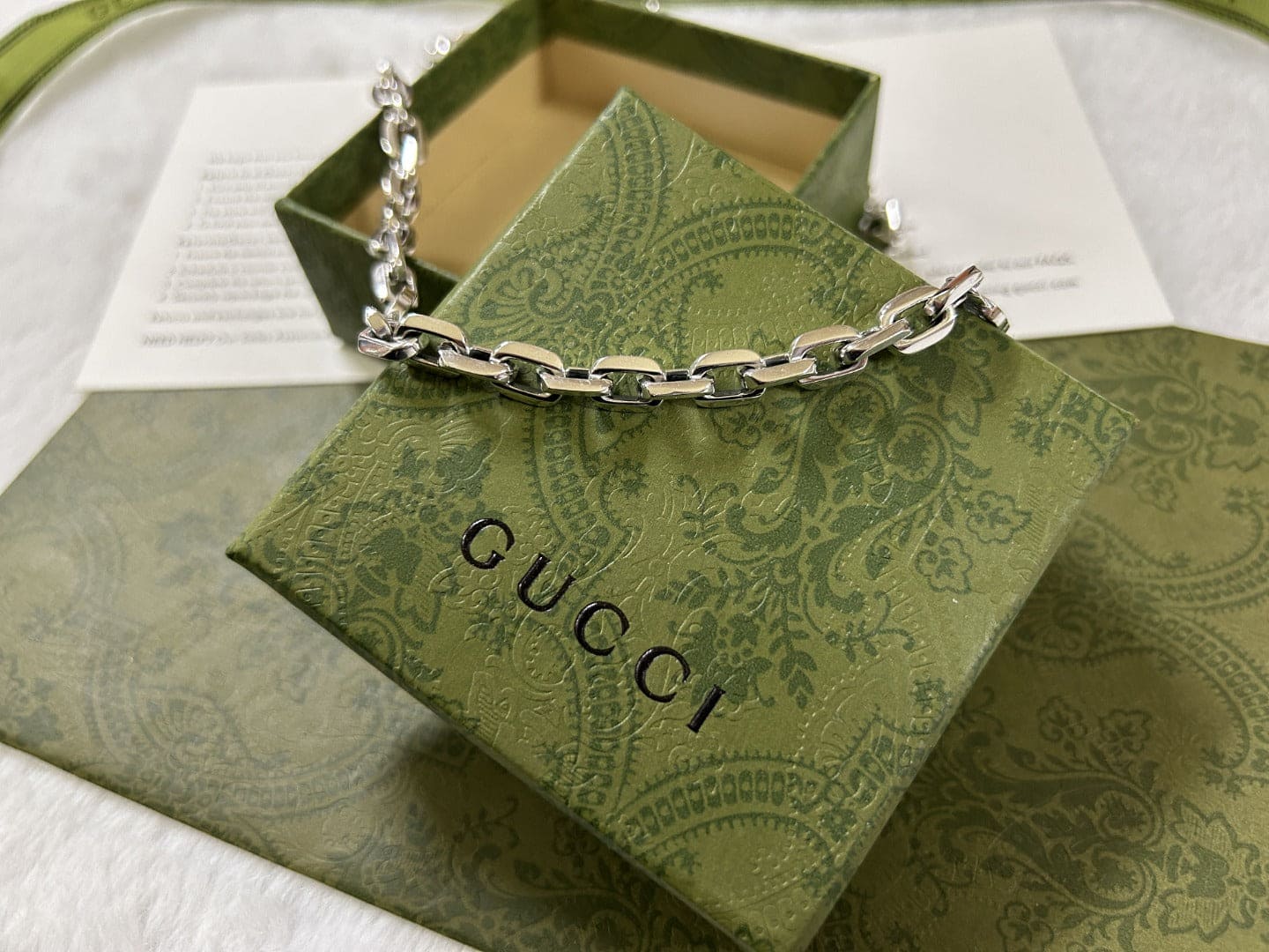 GG Interlocking G Chain Necklace
