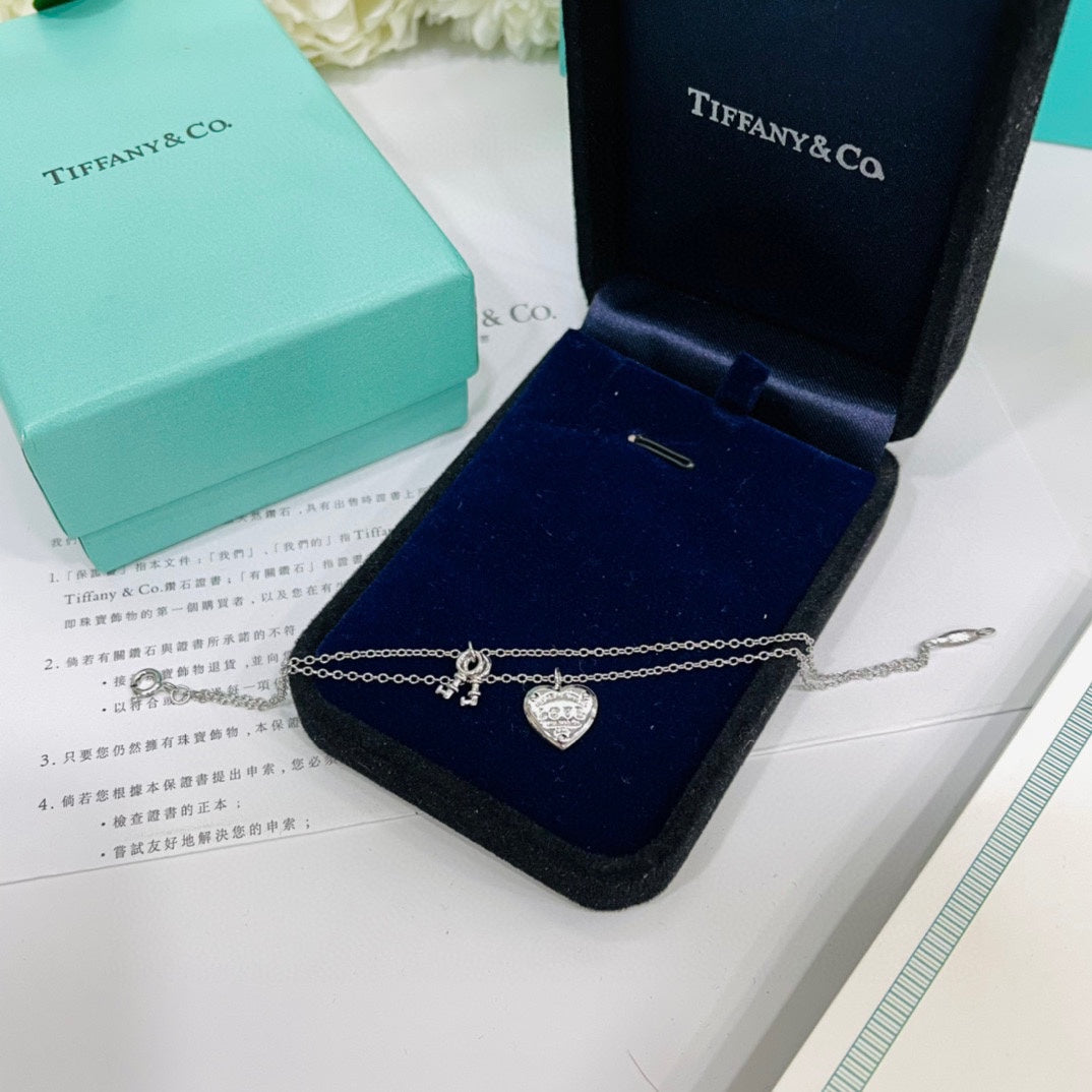 18K T Heart Tag Key Bracelet