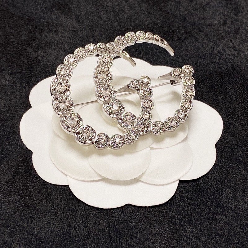 18K GG Crystal Brooch