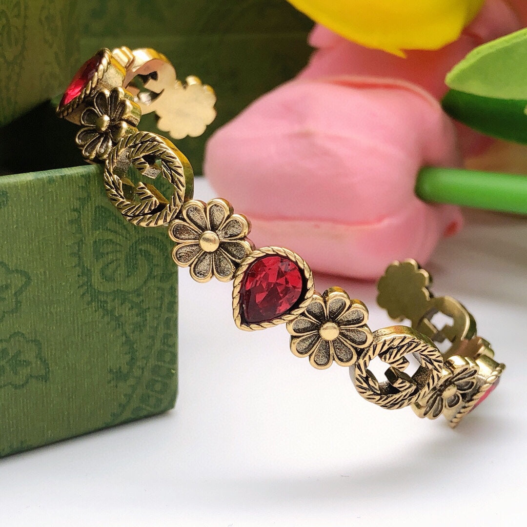 18K GG Flowers Red Crystals Open Cuff Bracelet