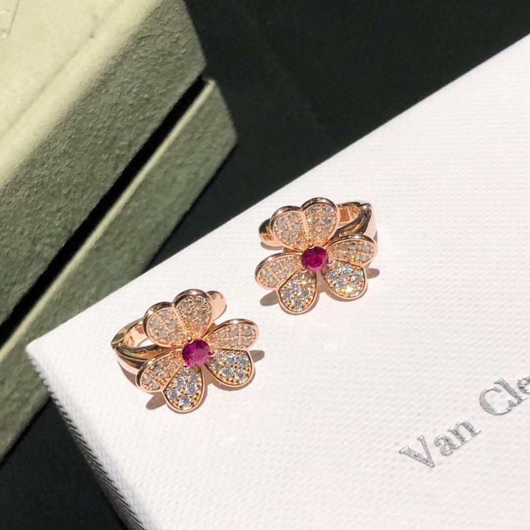 18K Frivole Pink Sapphire Earrings