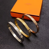 18K H Bracelet
