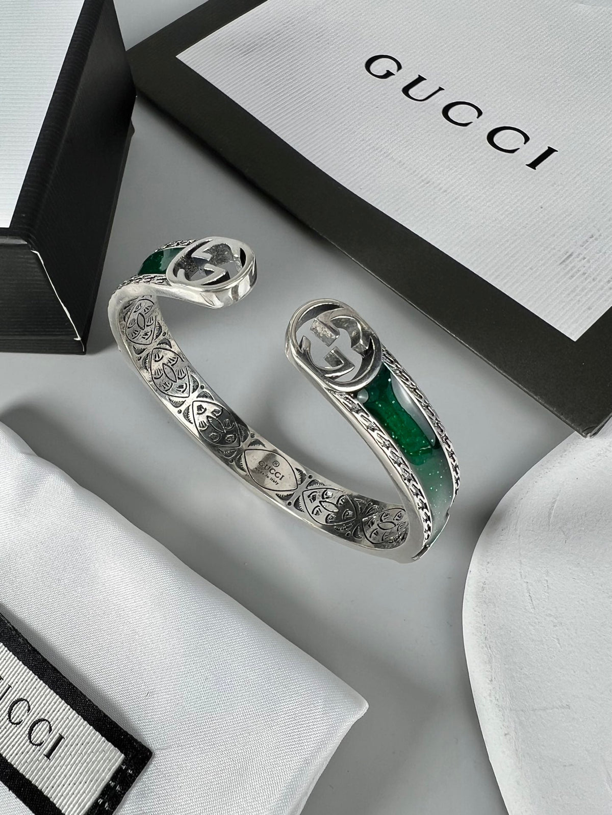 GG Interlocking G Bangle Wide Bracelet