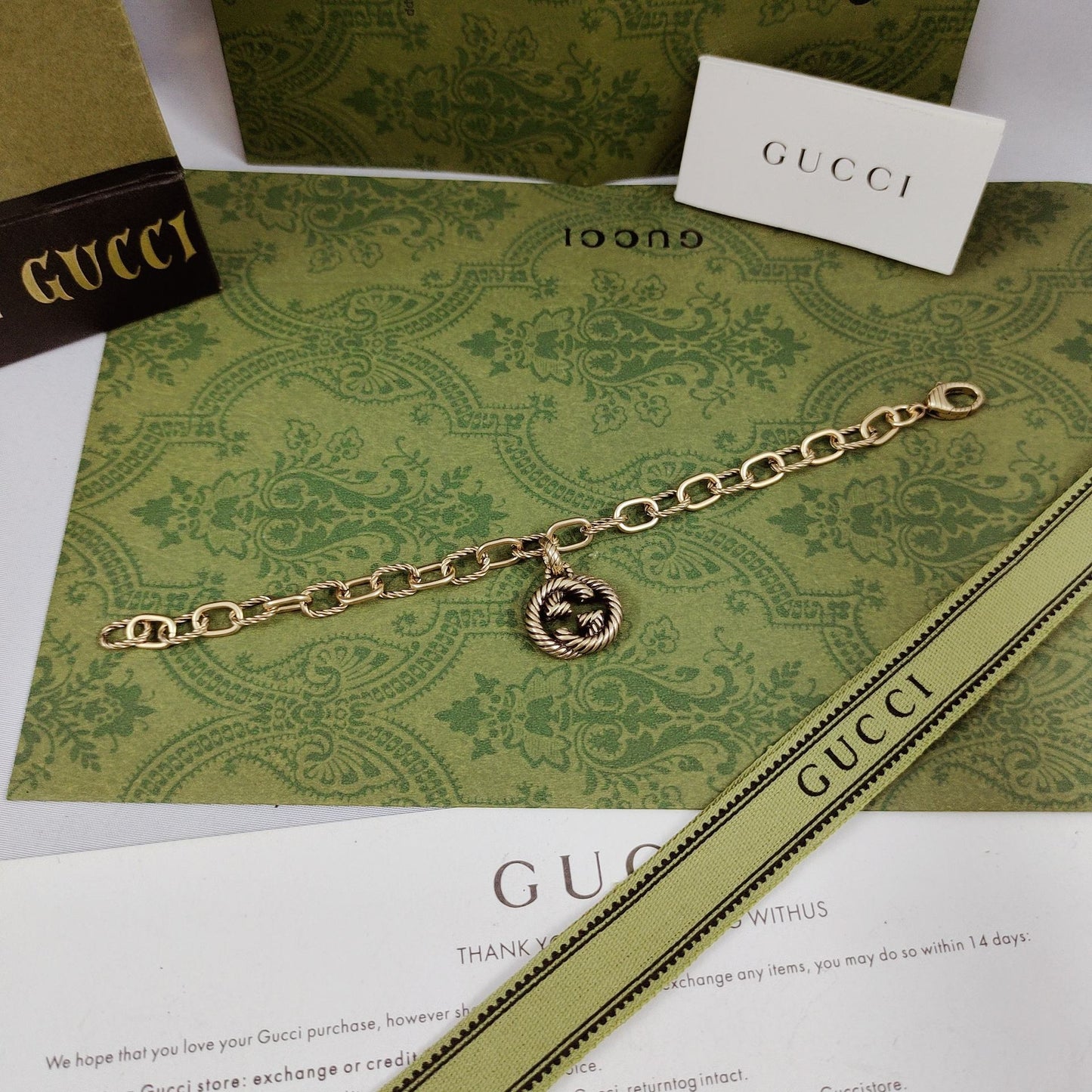 18K GG Striped Pendant Bracelet