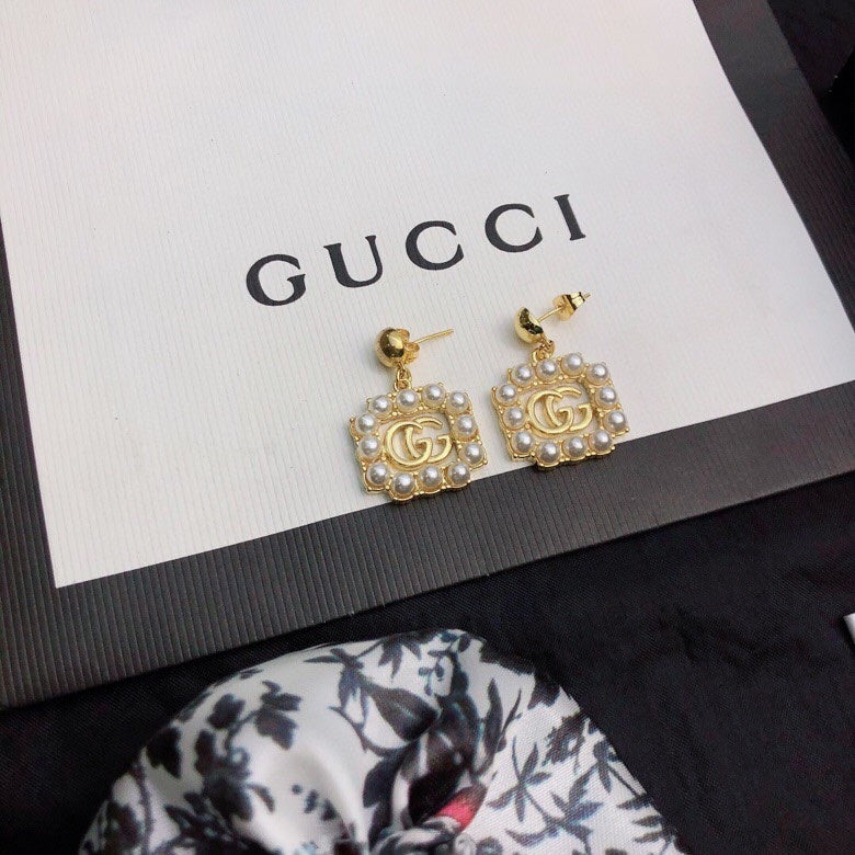 18K GG Square Pearls Earrings
