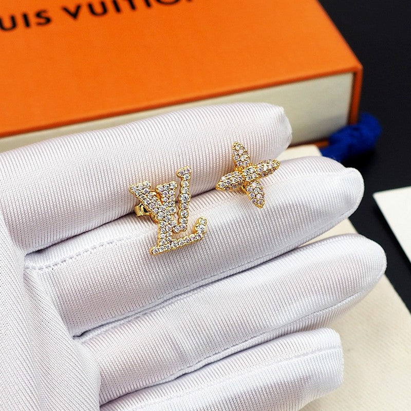 18K Louis Iconic Tresor Earrings