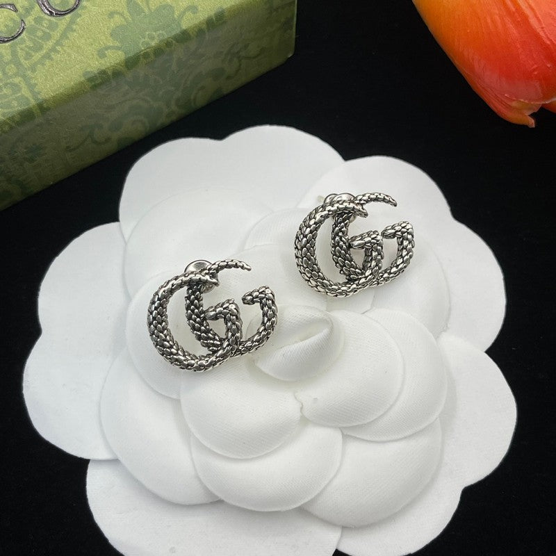18K GG Twist Gold Earrings