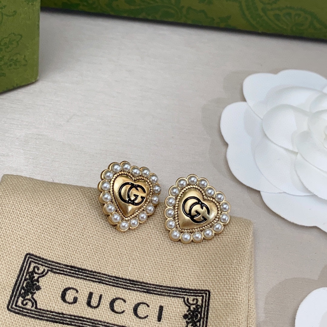 18K GG Heart Pearl Earrings