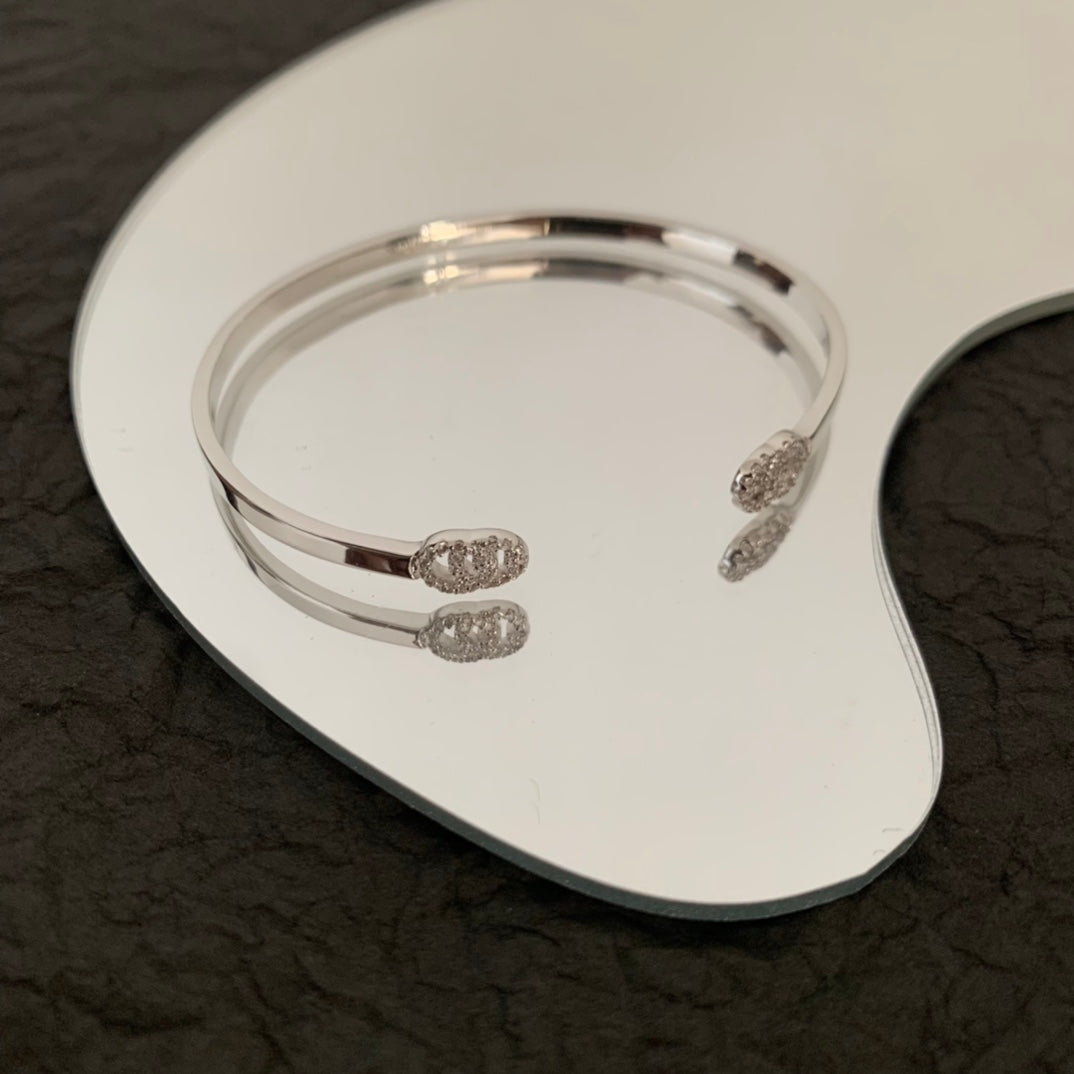 18K GG Running Diamond Cuff Bracelet