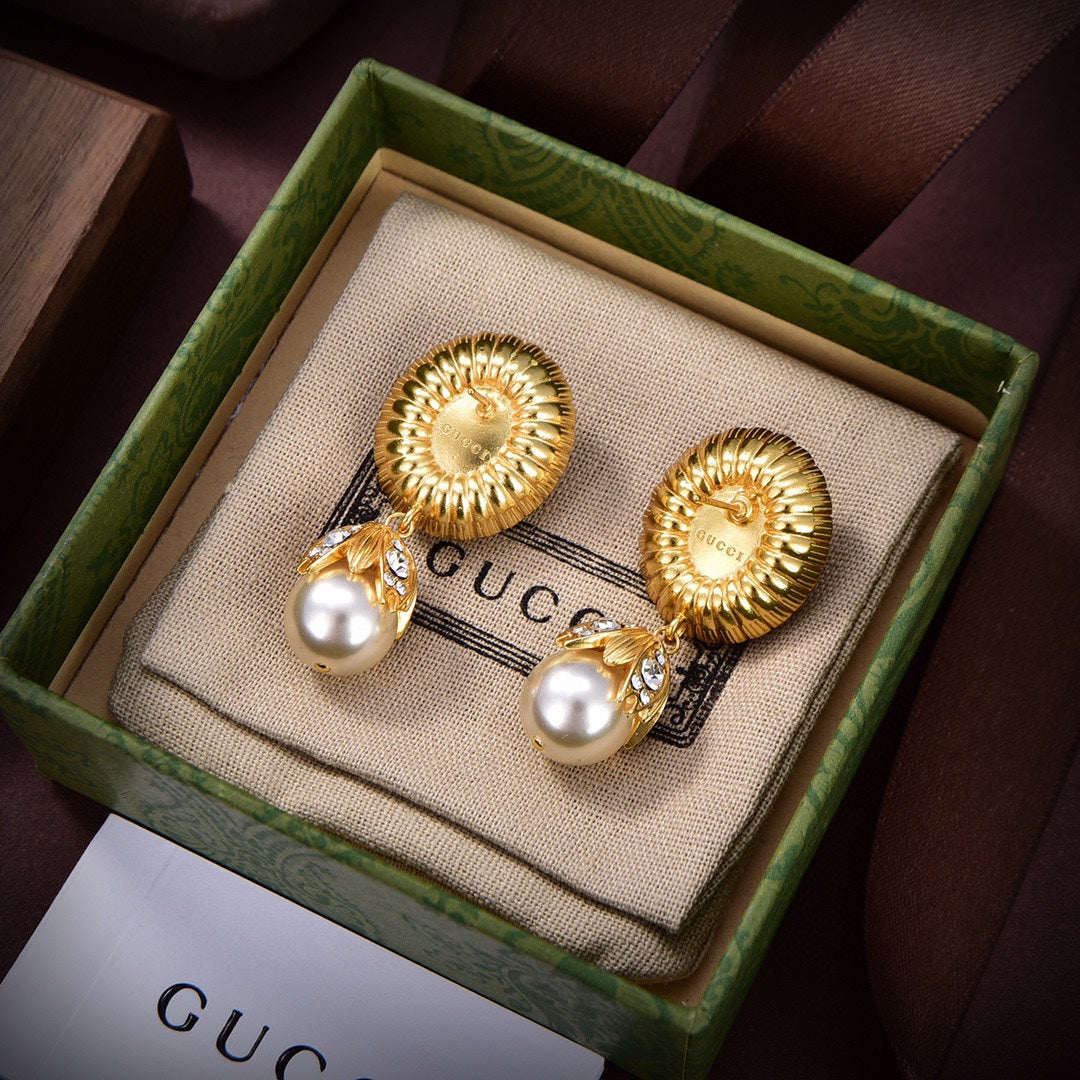 18K GG Pearl Earrings
