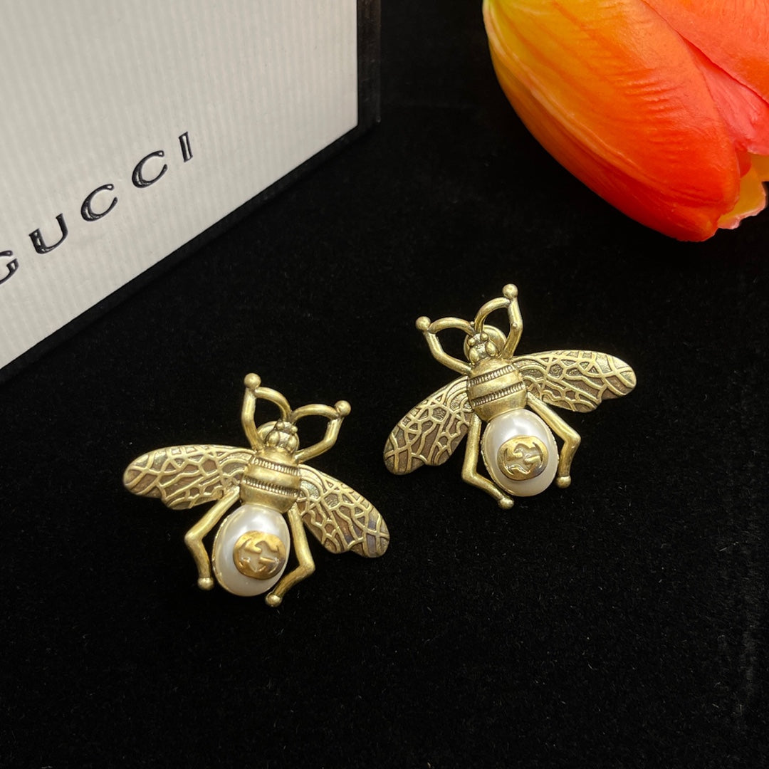 18K GG Bee Pearl Earrings