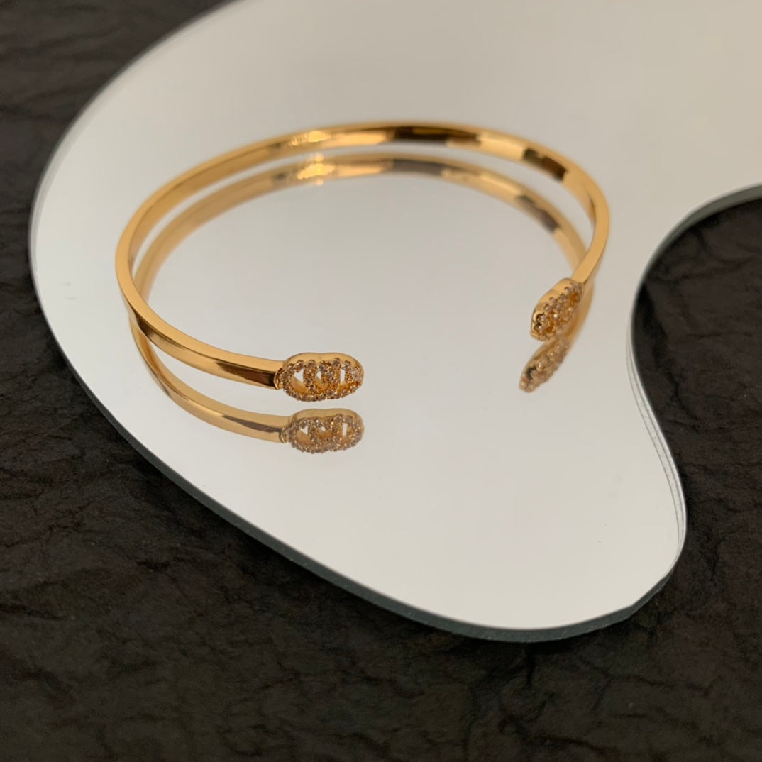 18K GG Running Diamond Cuff Bracelet
