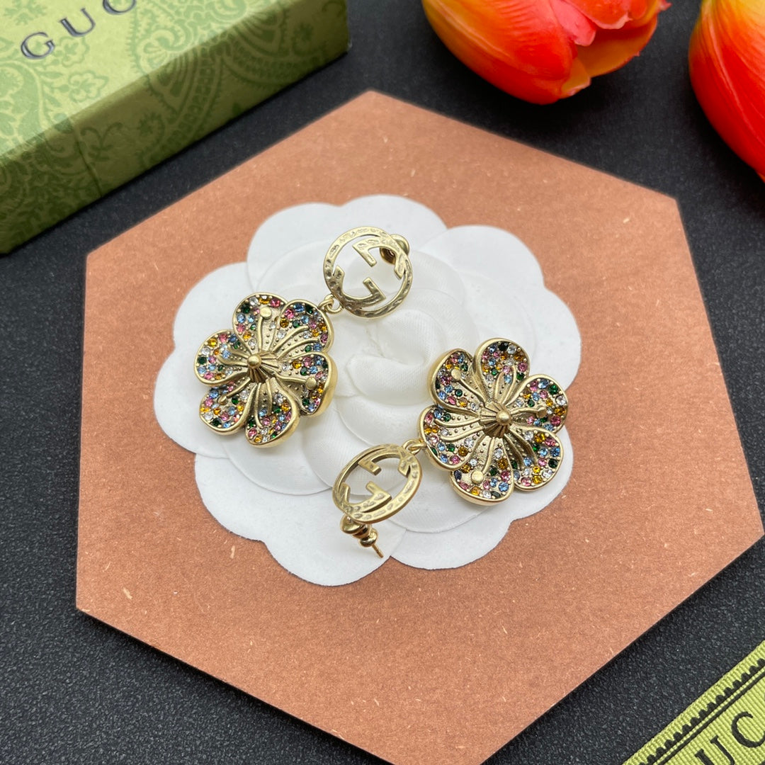 18K GG Color Crystals Flower Earrings