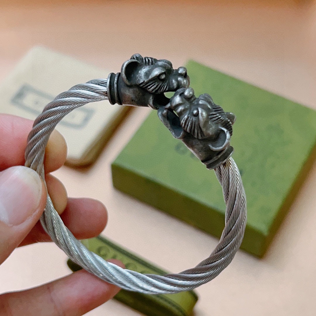 GG Double Tiger Head Vintage Bracelet
