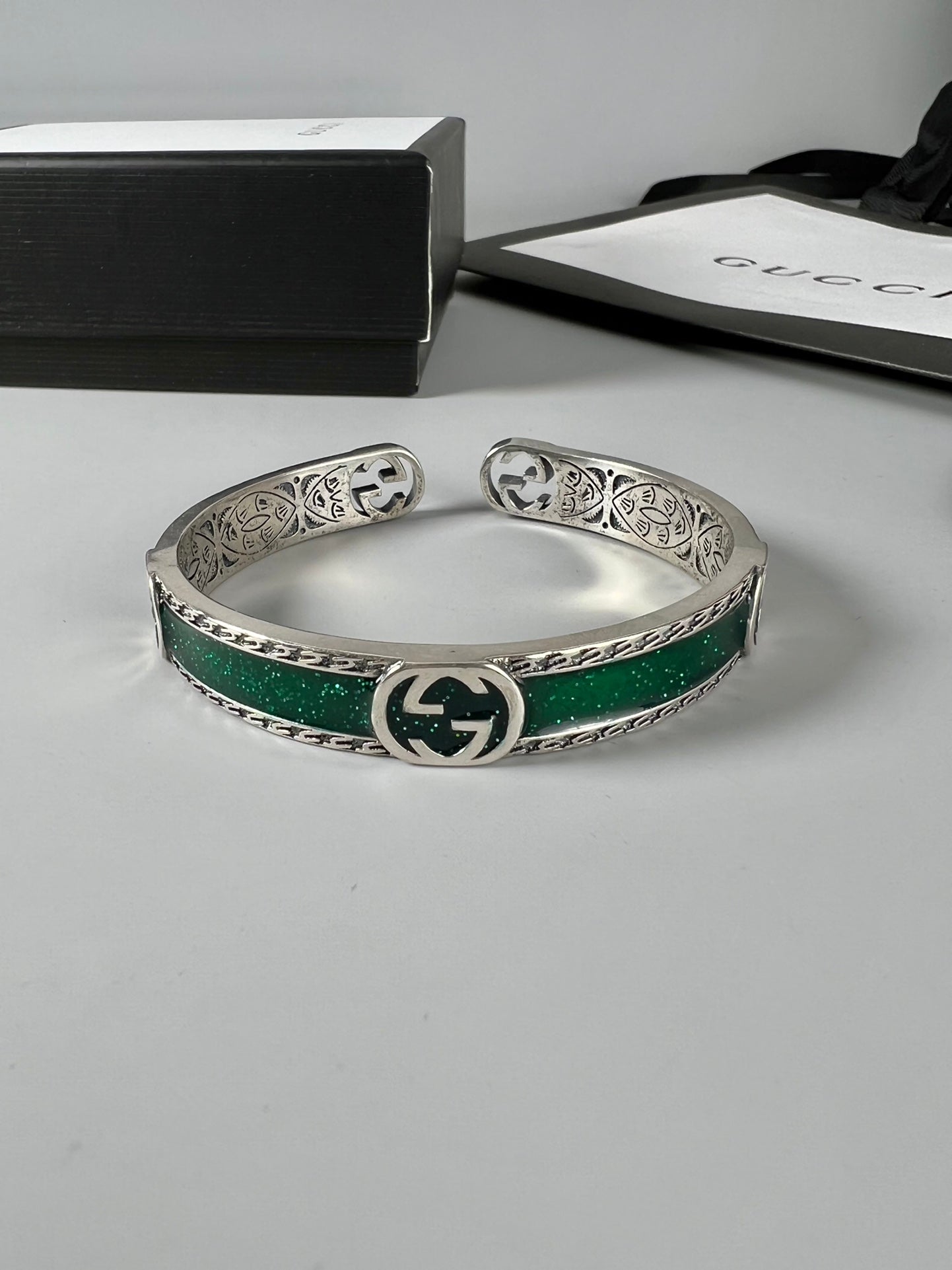 GG Interlocking G Bangle Wide Bracelet