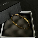 18K CC Gold Vintage Bracelet