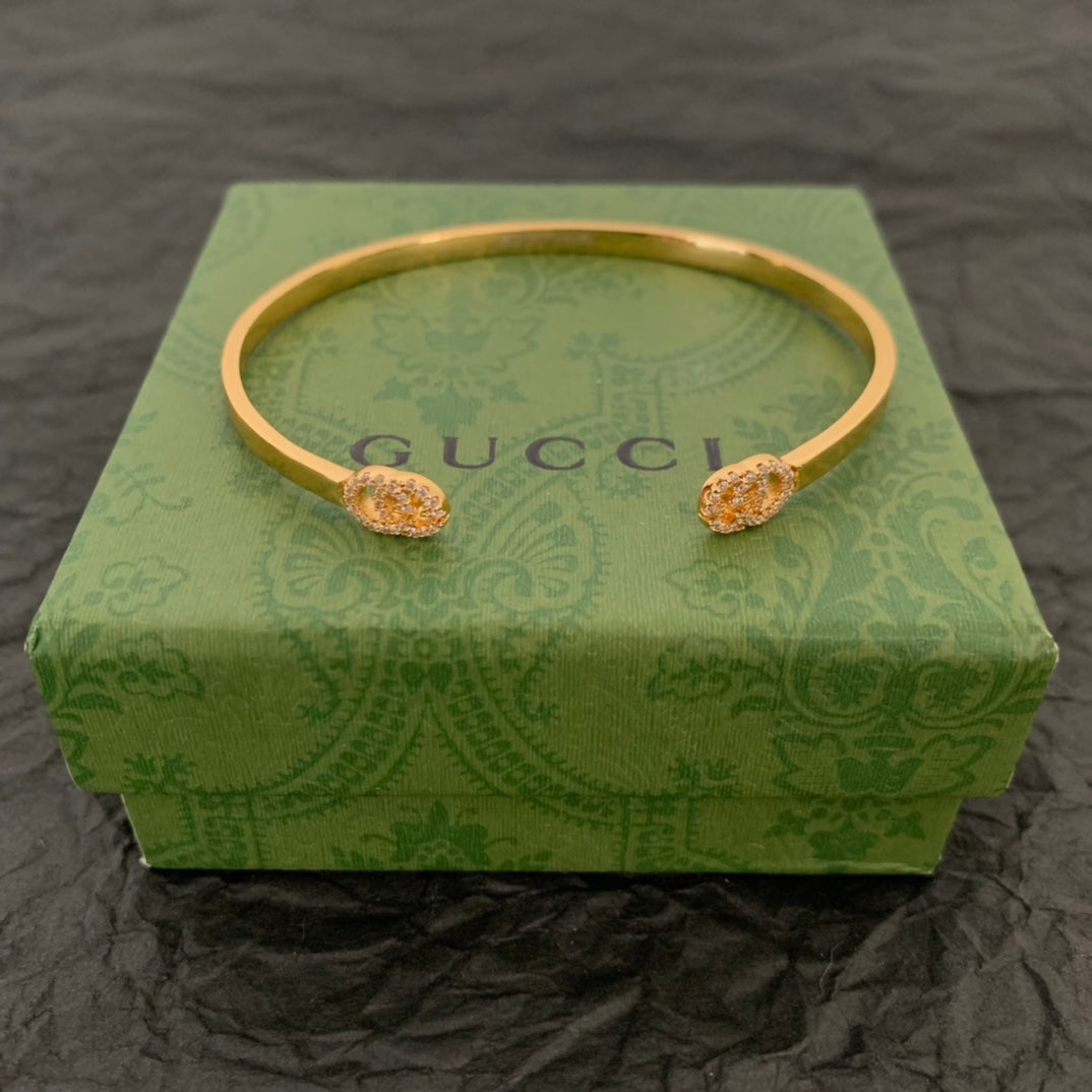 18K GG Running Diamond Cuff Bracelet