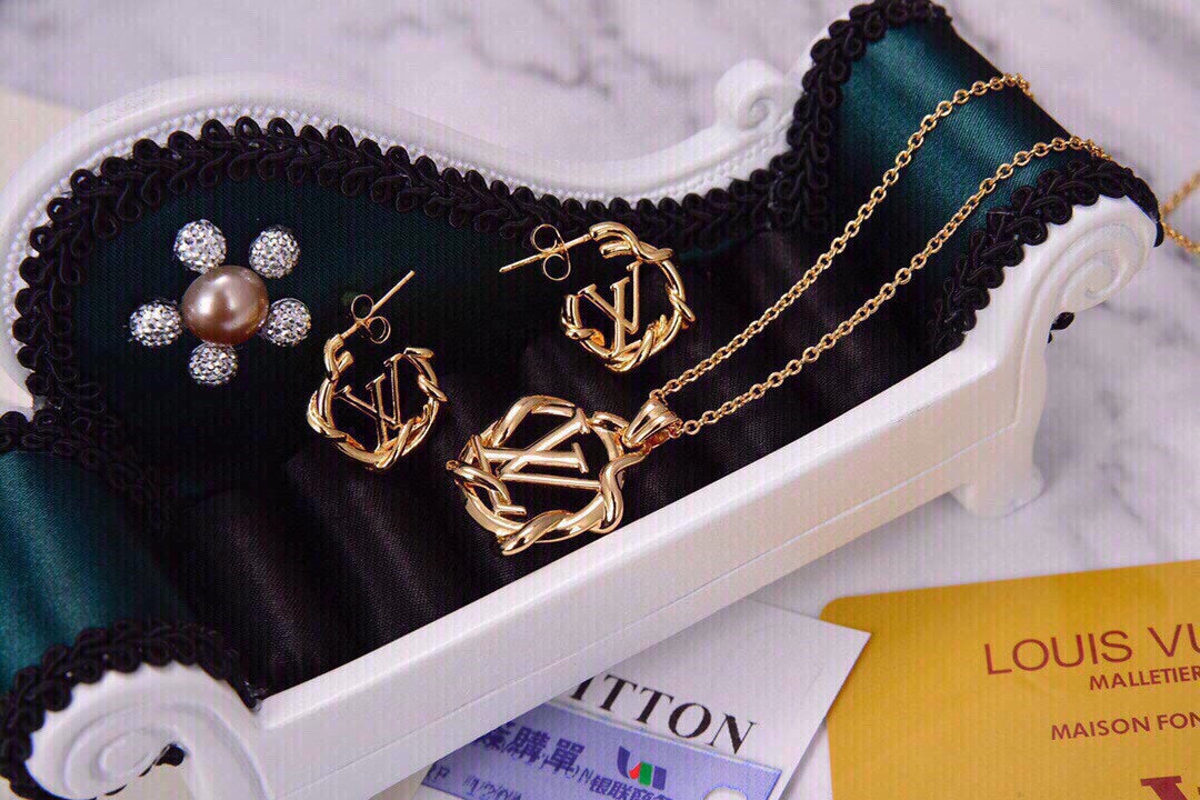 18K Louis Garden Louise Hoop Earrings