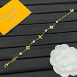 18K Louis Blossom Pearl Bracelet