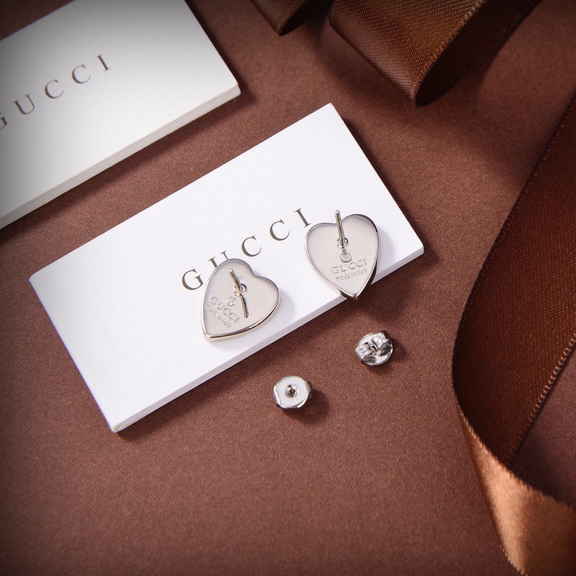 18K GG Heart Earrings