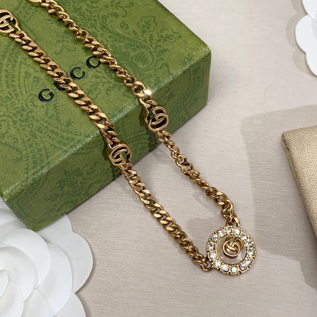 18K GG Flower Necklace