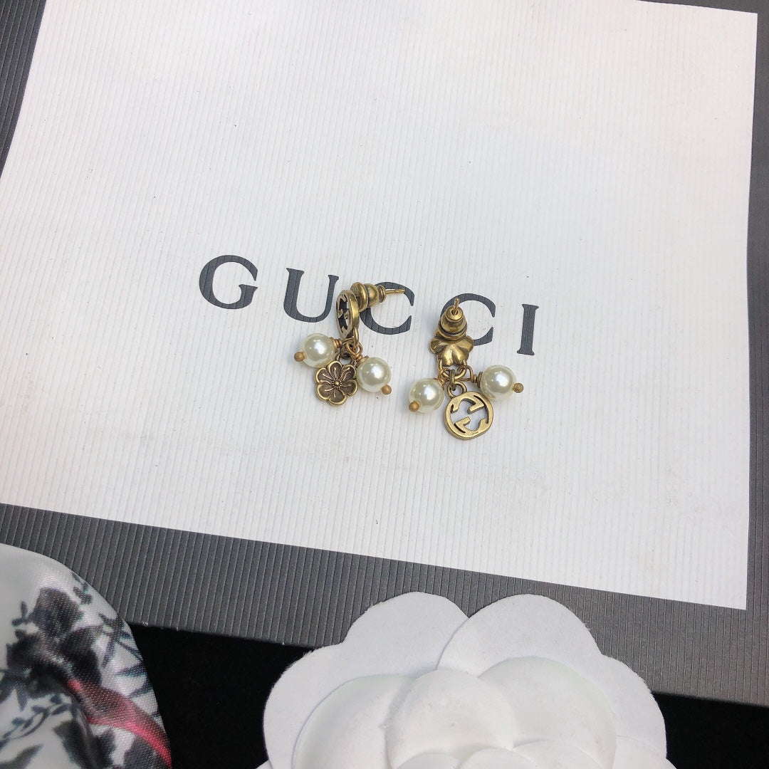18K GG Flower & Pearl Pendant Earrings