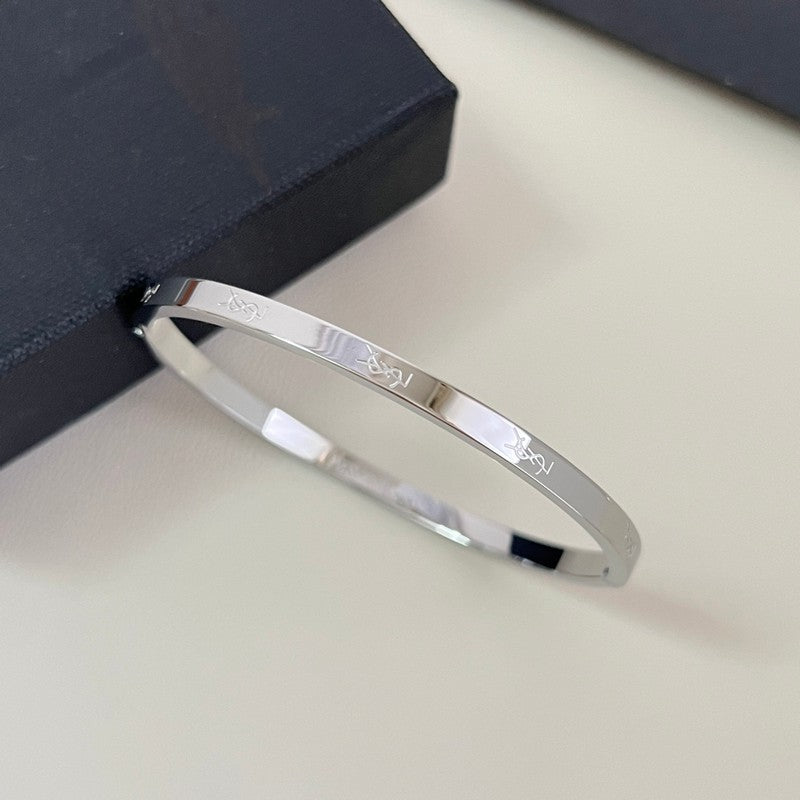 18K Saint Gold Bracelet