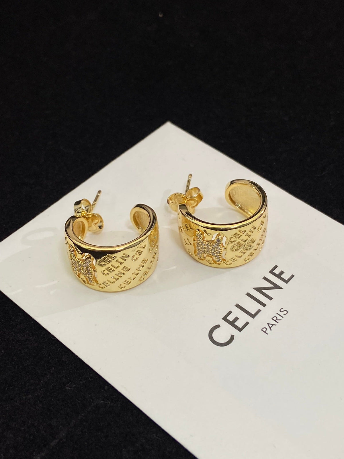 18K Triomphe Diamonds Earrings
