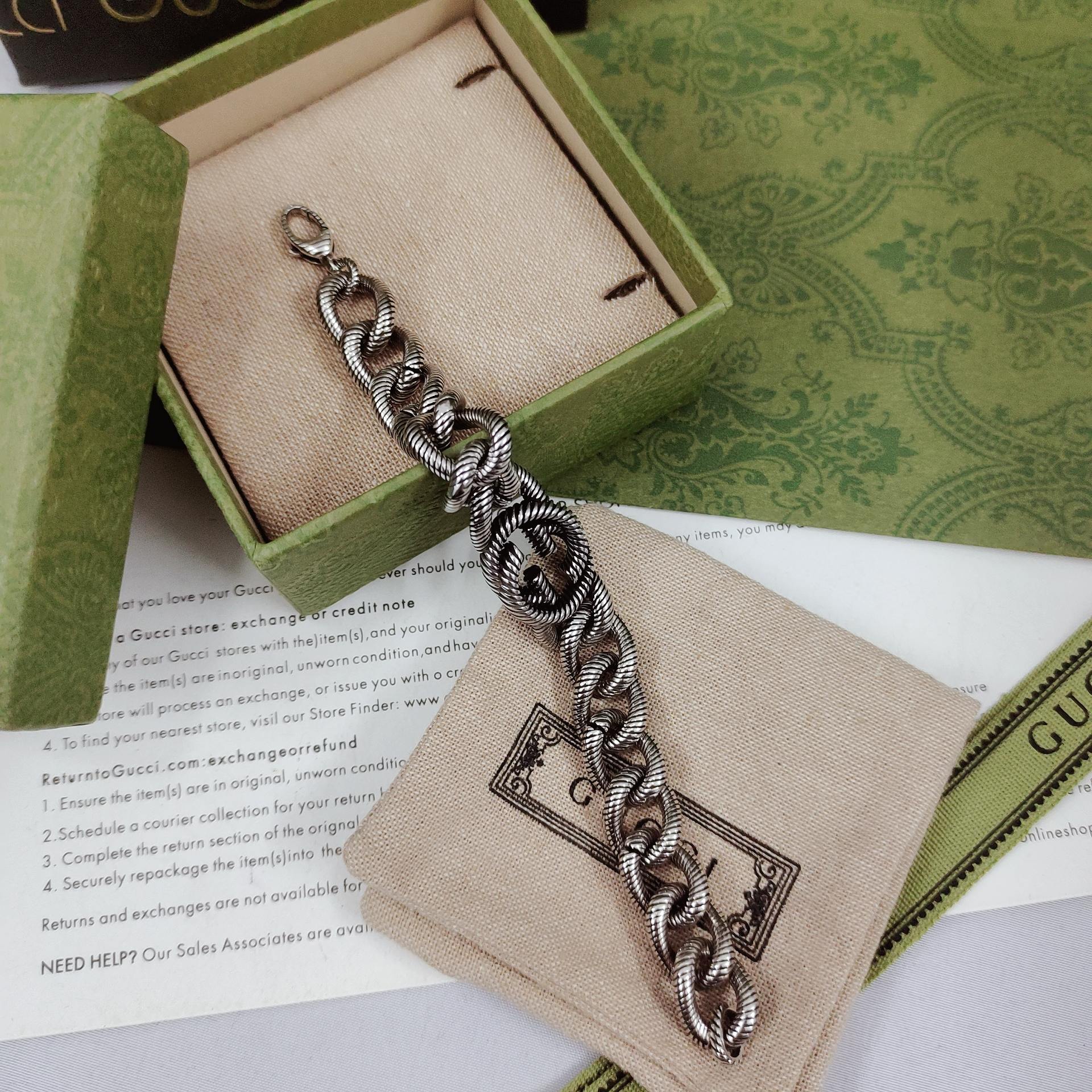GG Interlocking G Bracelet