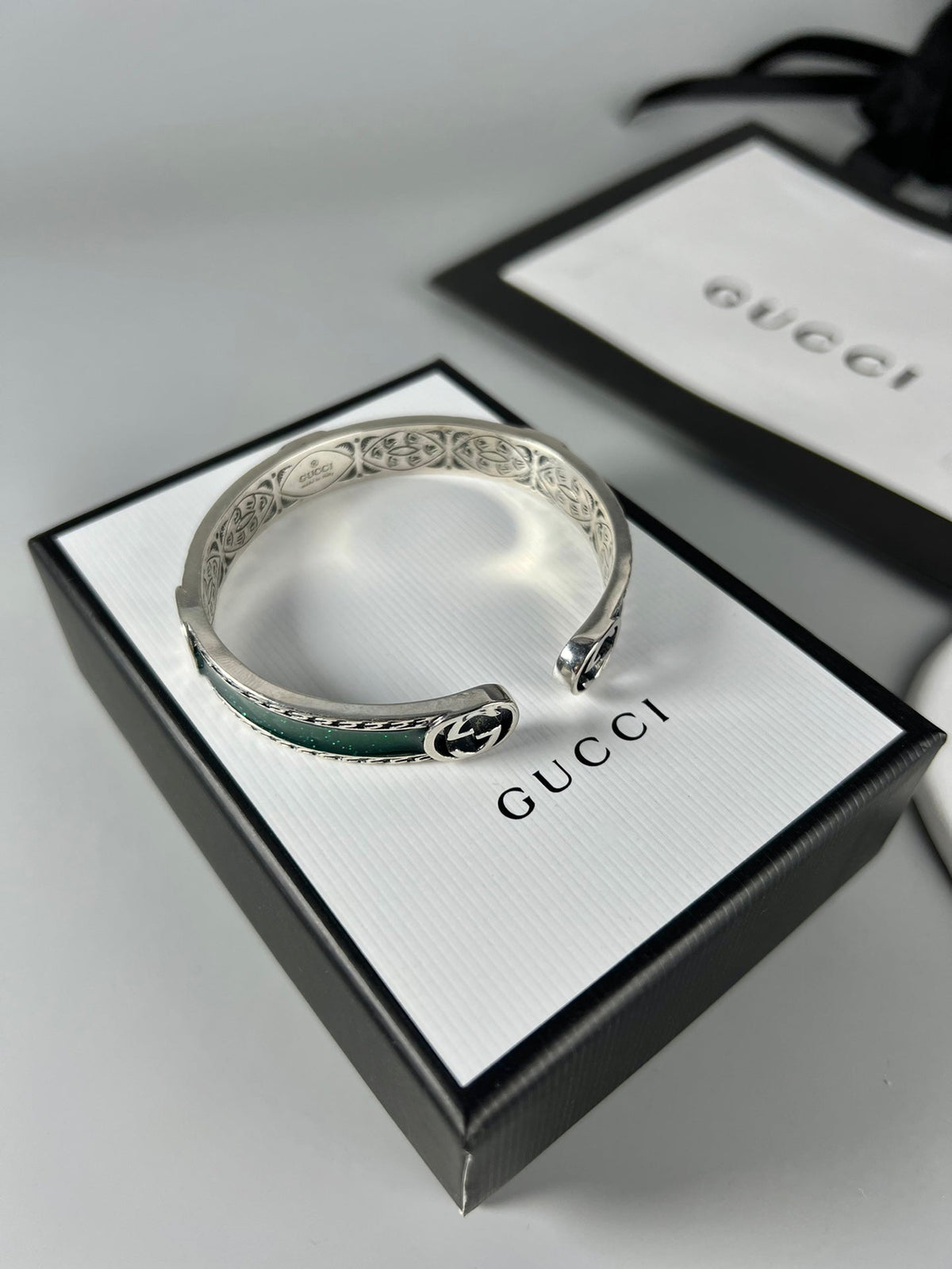 GG Interlocking G Bangle Wide Bracelet
