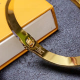 18K Louis Gold Bracelet