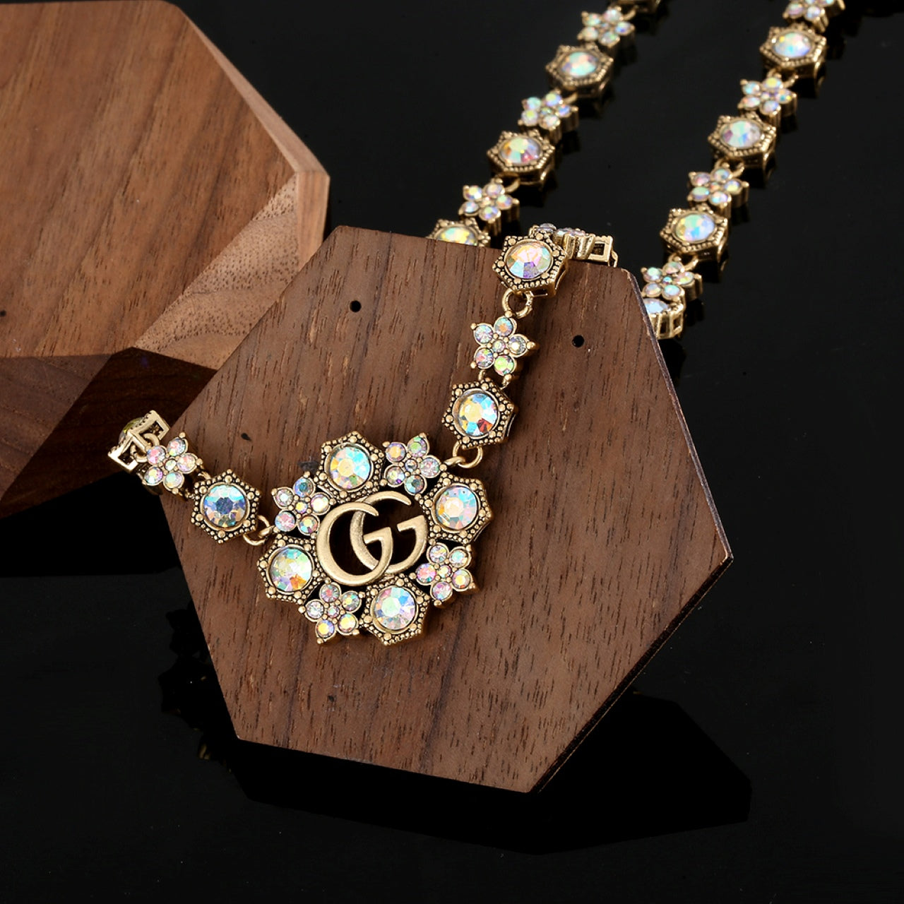 18K GG Crystals Chain Choker Necklace