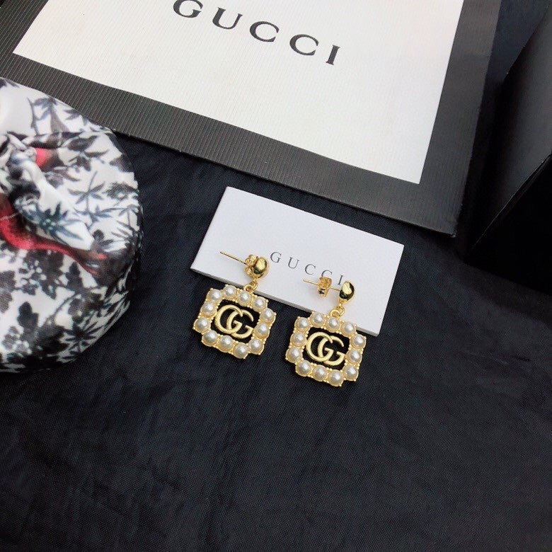 18K GG Square Pearls Earrings