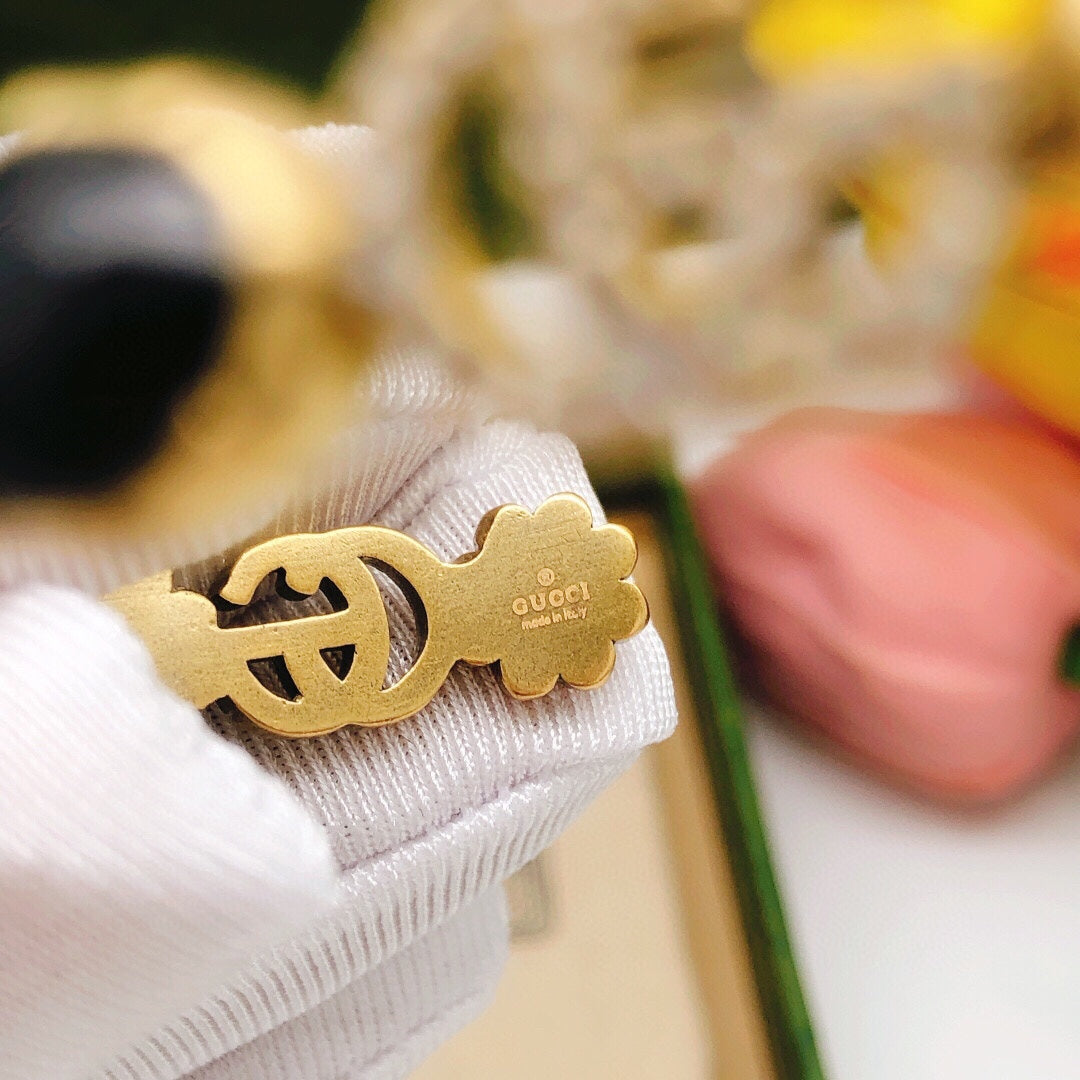 18K GG Flowers Black Crystals Open Cuff Bracelet