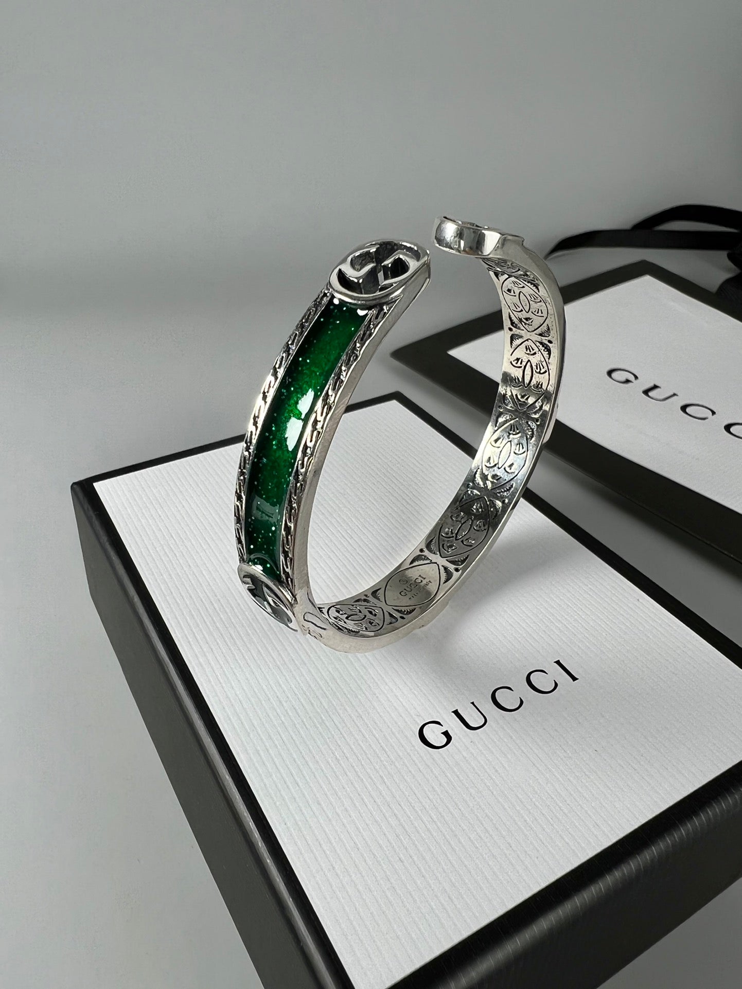 GG Interlocking G Bangle Wide Bracelet