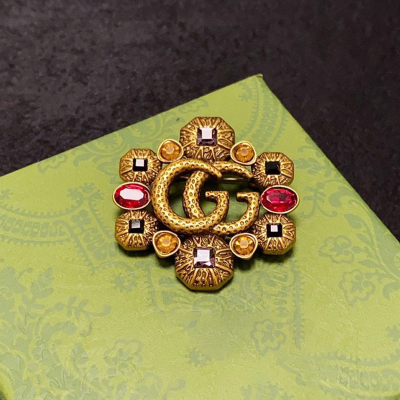 18K GG Flower Crystal Brooch