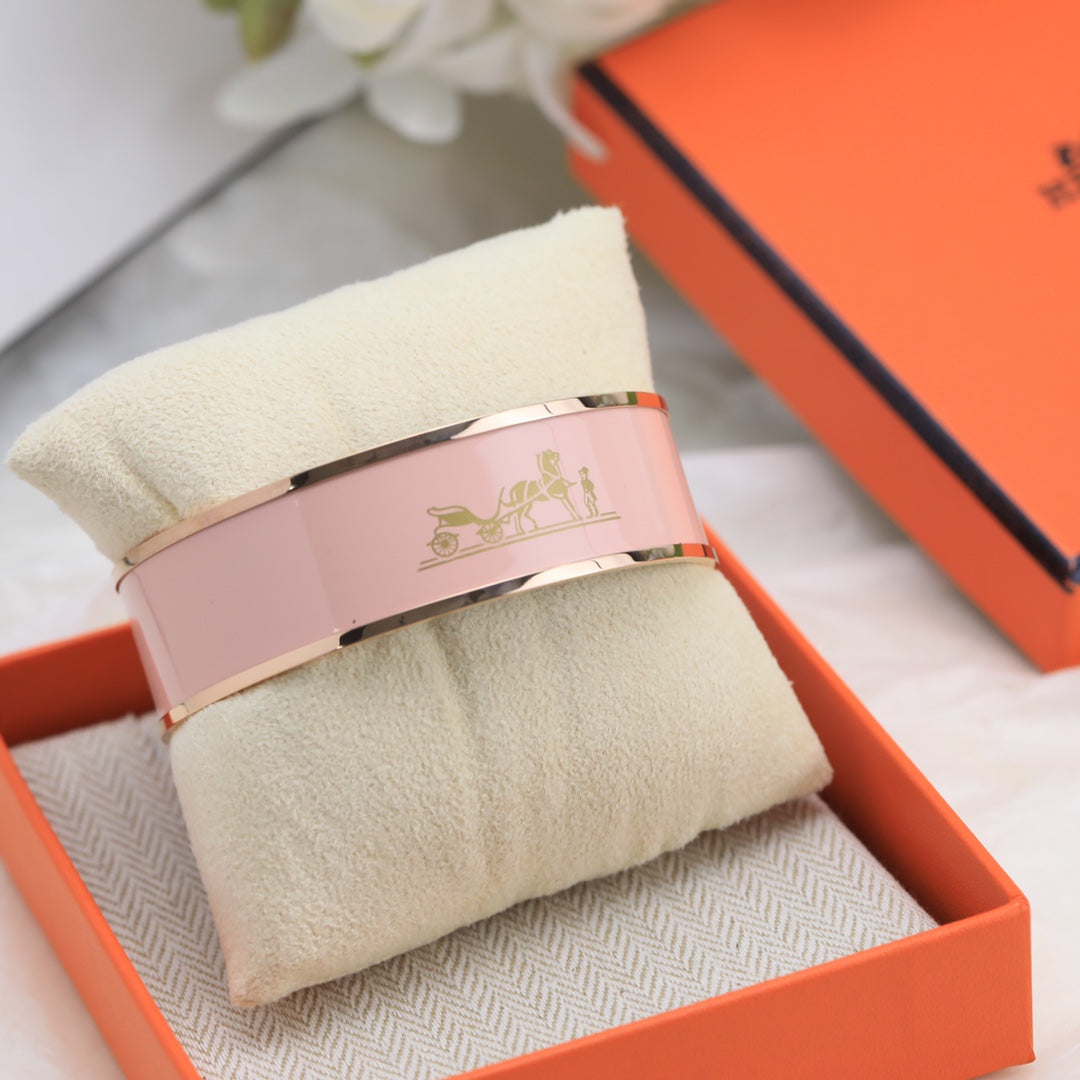 18K Enamel Cal¡§¡§che Wide Bangle H Bracelet