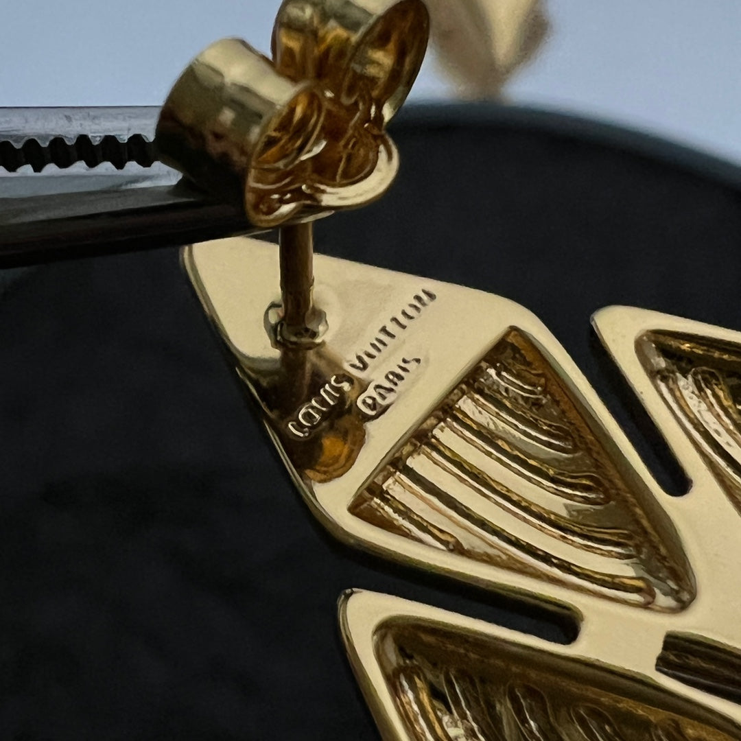 18K Louis GO-14 Earrings