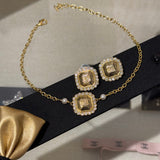 18K CC 25K Cube Pearl Choker Necklace