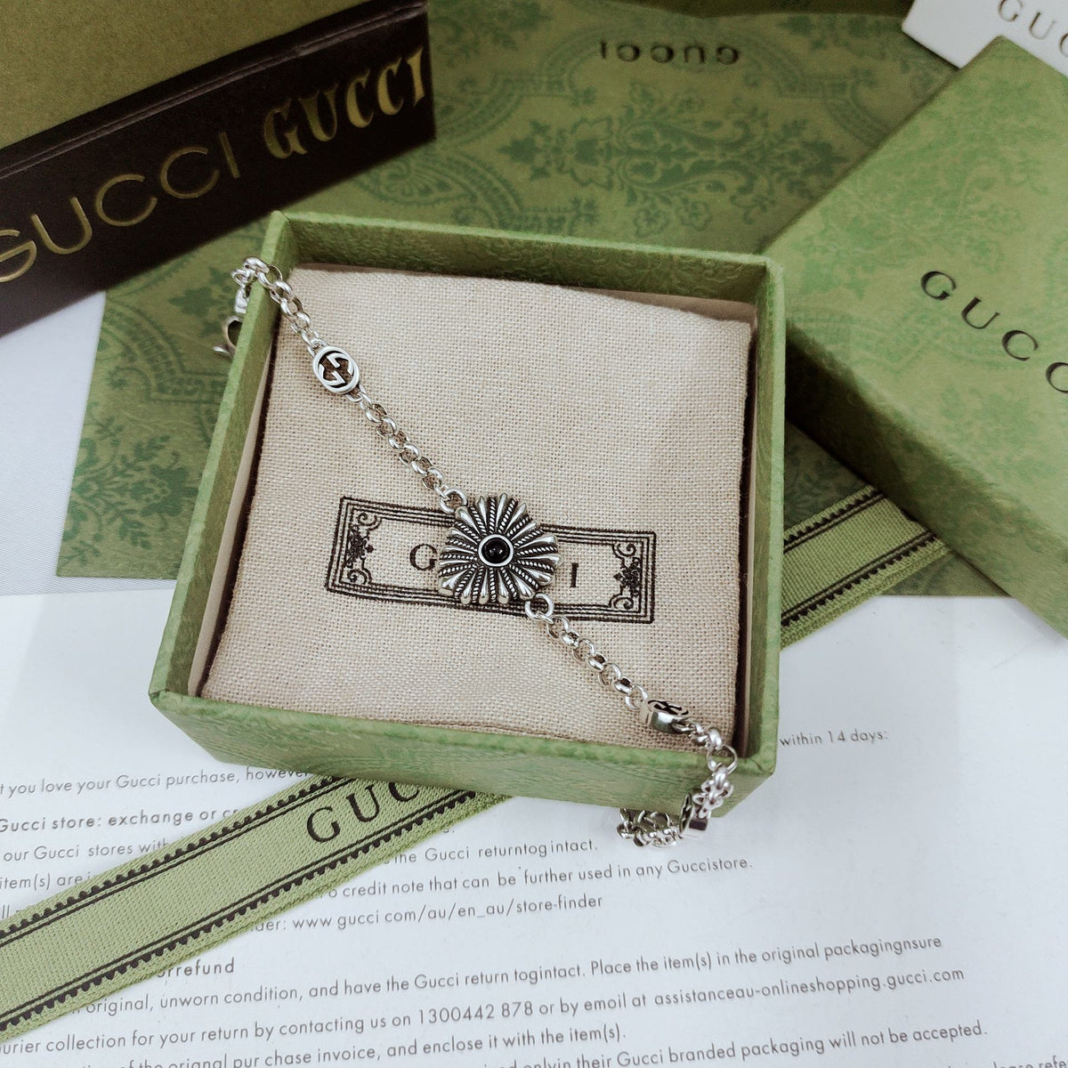 GG Interlocking G Heart Necklace